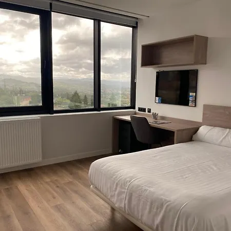 Apartamento La Gruta Oviedo